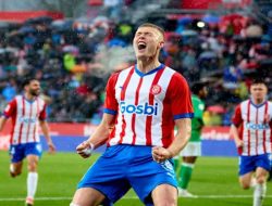 AC Milan Masih Buru Striker Baru, Artem Dovbyk Jadi Opsi Terdekat