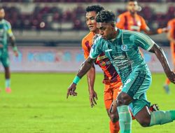 Borneo FC Menang 1-0 atas PSBS Biak, Mariano Peralta Bawa Tim Tempel Persija