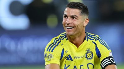 Cristiano Ronaldo Tersenyum Lebar, Al Nassr Resmikan Transfer Pemain Bintang Bayern Muenchen