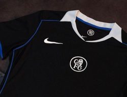 Jersey Chelsea 2025/2026: Kembalinya Desain Klasik dengan Sentuhan Modern