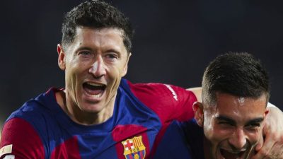 Ferran Torres Mengancam Posisi Lewandowski di Barcelona, Tekanan Semakin Berat