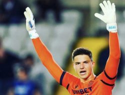 Manchester United Siap Boyong Kiper Muda Belgia