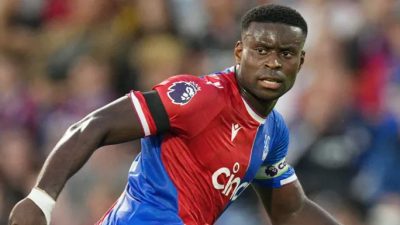 Marc Guehi Pilih Liverpool? Persaingan dengan Man City Memanas