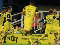 Oxford United Kembali Tumbang, Kali Ini dari Birmingham