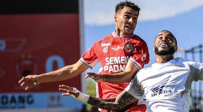 PSM Makassar Kembali Imbang 1-1 dengan Semen Padang