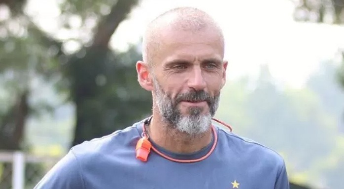 Pelatih Persebaya
