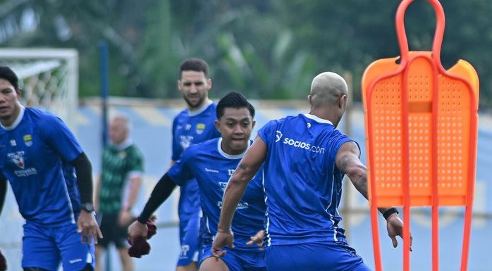 Persib Tanpa Dua Pemain Utama Lawan Persijap