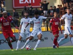 Super League: Persijap VS Arema FC Bermain Imbang 0-0 dengan Dua Kartu Merah
