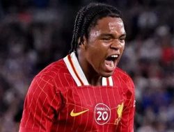 5 Pencetak Gol Termuda Liverpool: Rio Ngumoha Pecahkan Rekor Baru