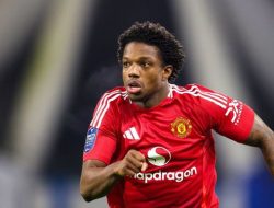 Tyrell Malacia Siap Tinggalkan Manchester United, Elche Jadi Tujuan