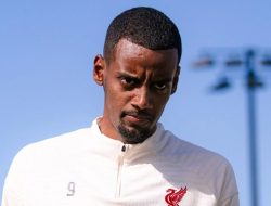 Alasan Alexander Isak Belum Jalani Laga Perdana Bersama Liverpool