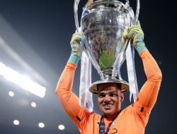 Guardiola Ubah Haluan: Donnarumma Masuk, Ederson Hengkang