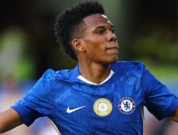 Estevao Willian Akui Terkejut dengan Peran Besarnya di Chelsea
