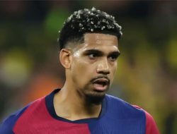 Barcelona Evaluasi Ronald Araujo: Bisa Dilepas Jika Performa Tak Kembali Optimal