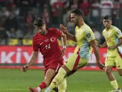Spanyol Bantai Turki, Merino Cetak Hat-Trick Spektakuler