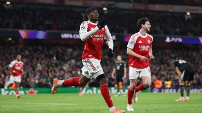 Arsenal Taklukkan Bayern di Emirates Stadium