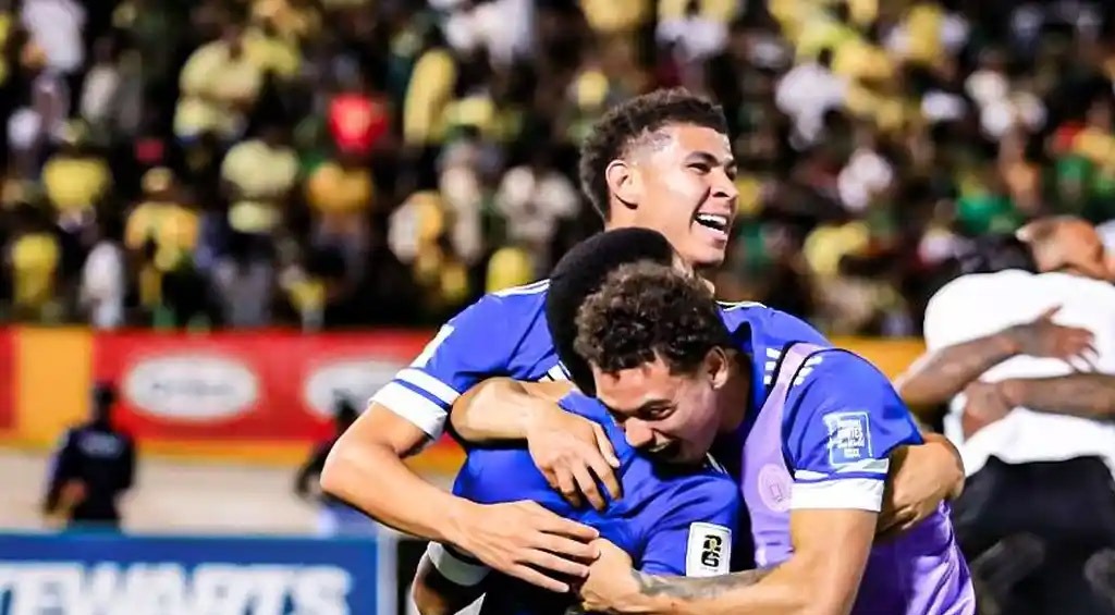 Curacao Ukir Dongeng Sepak Bola