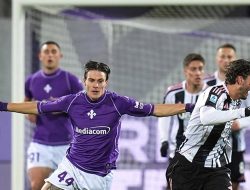 Fiorentina Tahan Imbang Juventus di Artemio Franchi