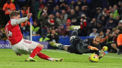 Drama di Stamford Bridge: Chelsea Tahan Arsenal dengan 10 Pemain
