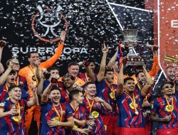 Barcelona Taklukkan Real Madrid 3-2 dan Angkat Trofi Supercopa Spanyol