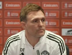 Darren Fletcher Siaga Jadi Pelatih Interim MU hingga Musim Berakhir