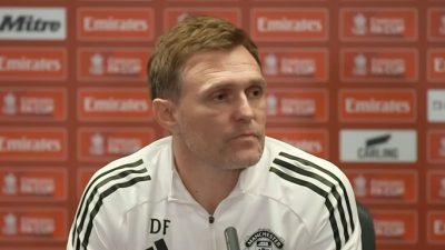 Darren Fletcher Siaga Jadi Pelatih Interim MU hingga Musim Berakhir