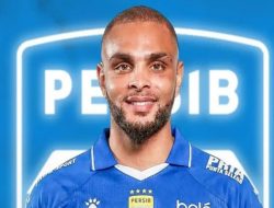 Layvin Kurzawa Mantap Berlabuh ke Persib Bandung