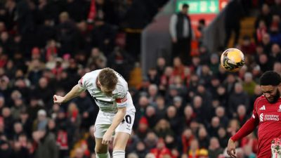 Liverpool Melaju Mulus di Piala FA, Barnsley Tersingkir di Anfield