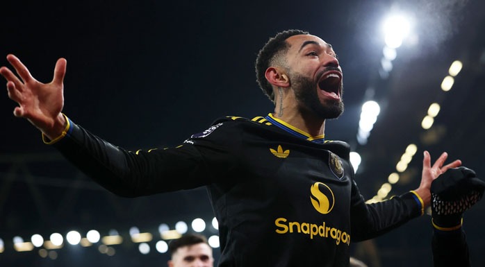 Manchester United Tumbangkan Arsenal di Emirates