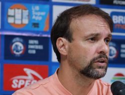 Pelatih Persija Siap Bedah Kekuatan Persib Usai Menang 2-0 atas Persijap