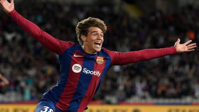 Paradoks Akademi Raksasa Spanyol